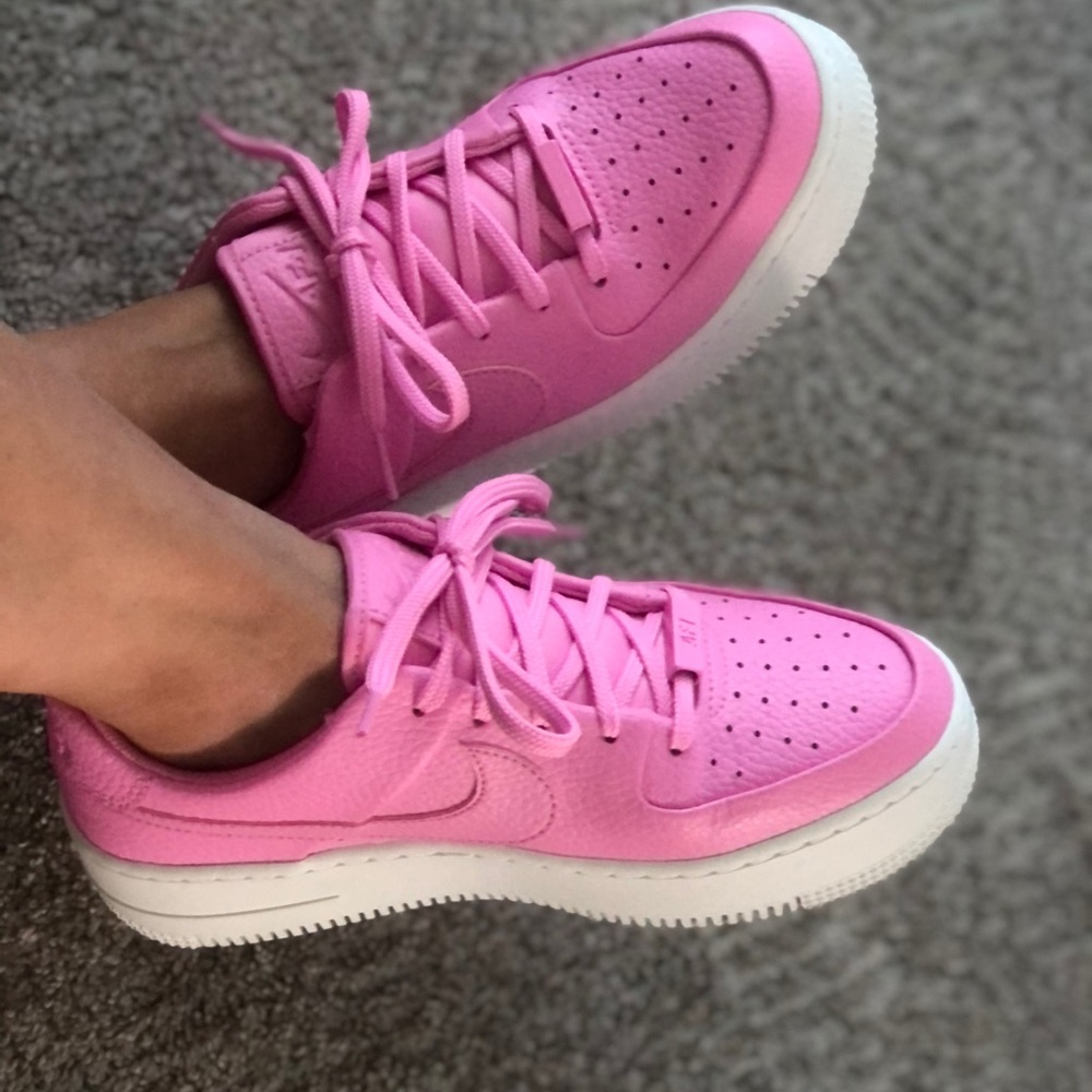 Nike Airforce 1 Sage Low Platform Sneaker